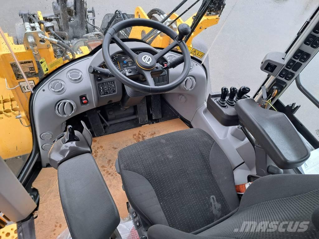Volvo L 110 H 轮式装载机