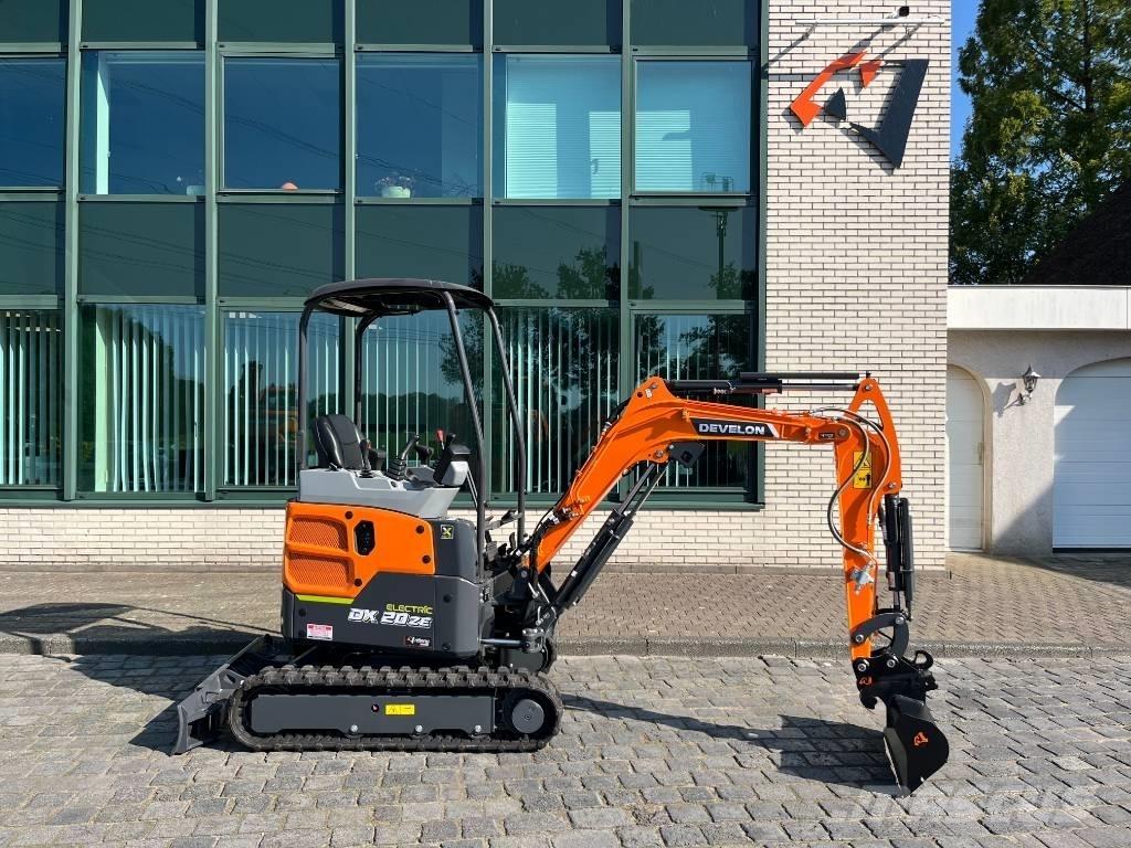 Develon DX 20 ZE 小型挖掘机