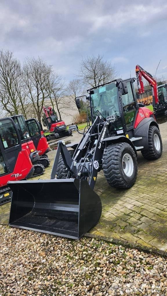 Yanmar Radlader V7HW 轮式装载机