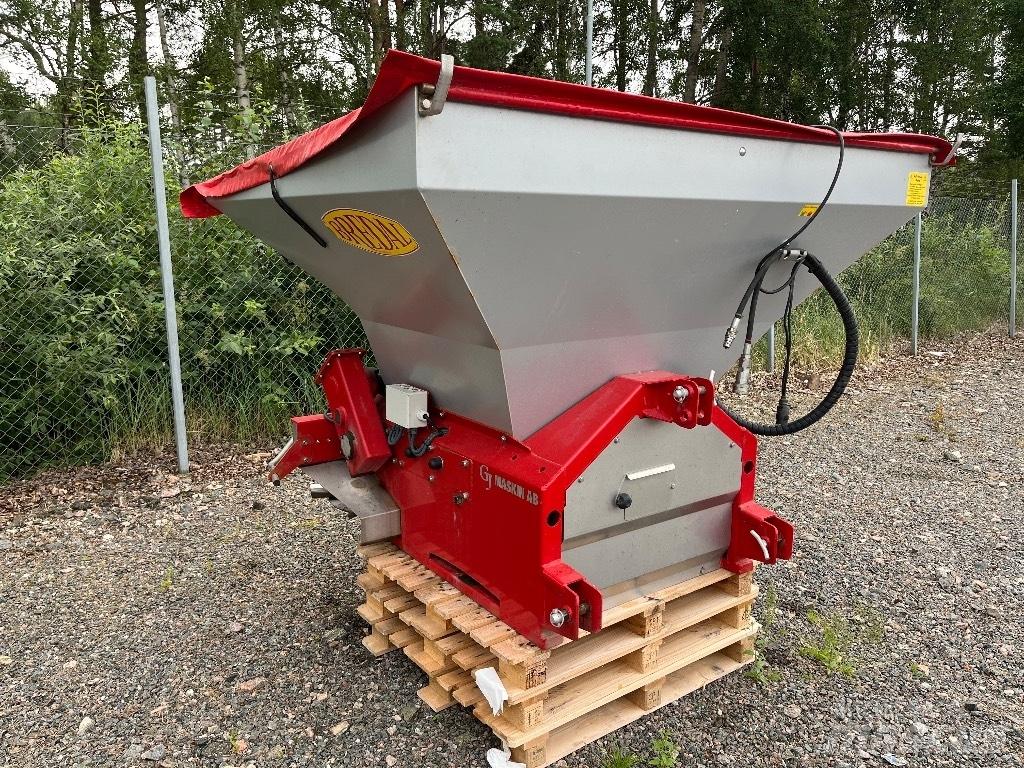 Bredal SGS 1500 融雪撒布机