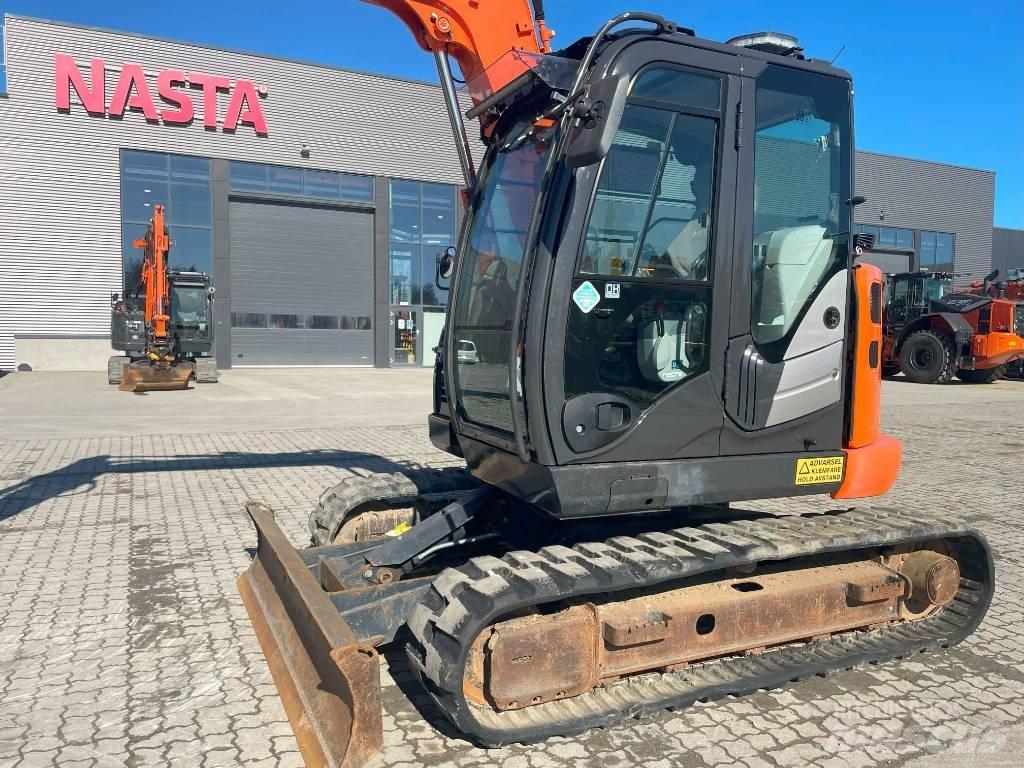 Hitachi ZX 85 US-6 中型挖掘机