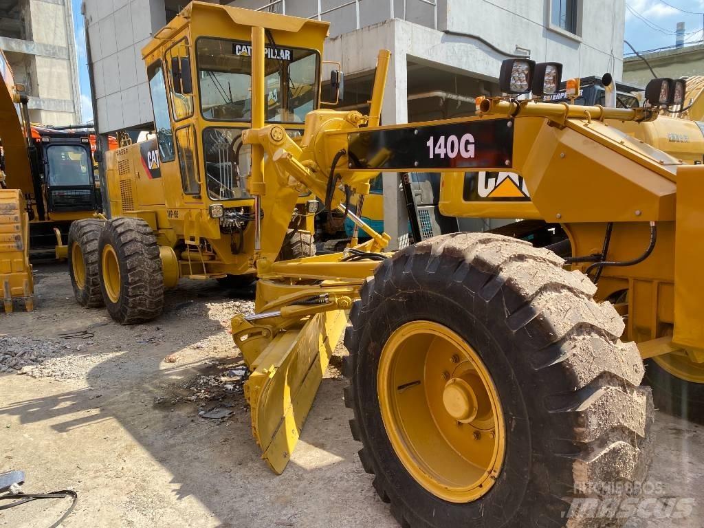 CAT 140 G 平地机/推土机