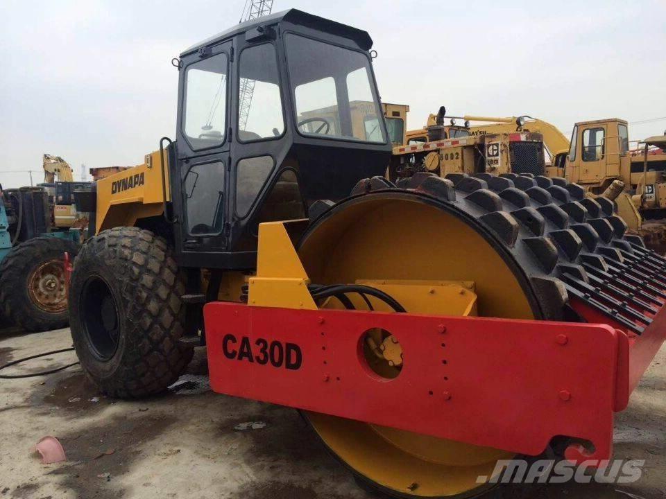 Dynapac CA 30 D 单轮压路机