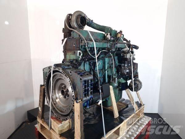 Volvo TD71A 发动机
