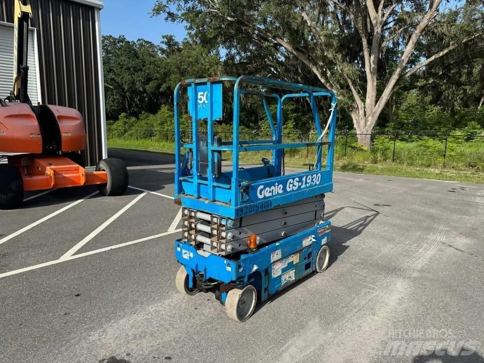 Genie GS 1930 剪叉式升降机