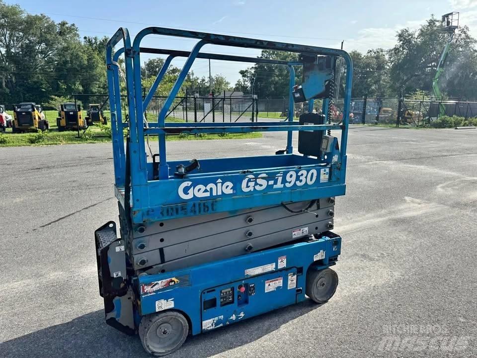 Genie GS 1930 剪叉式升降机