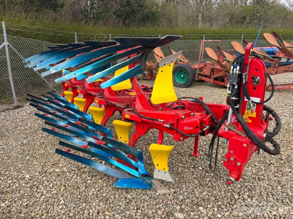 Pöttinger Servo 35 S 双向犁