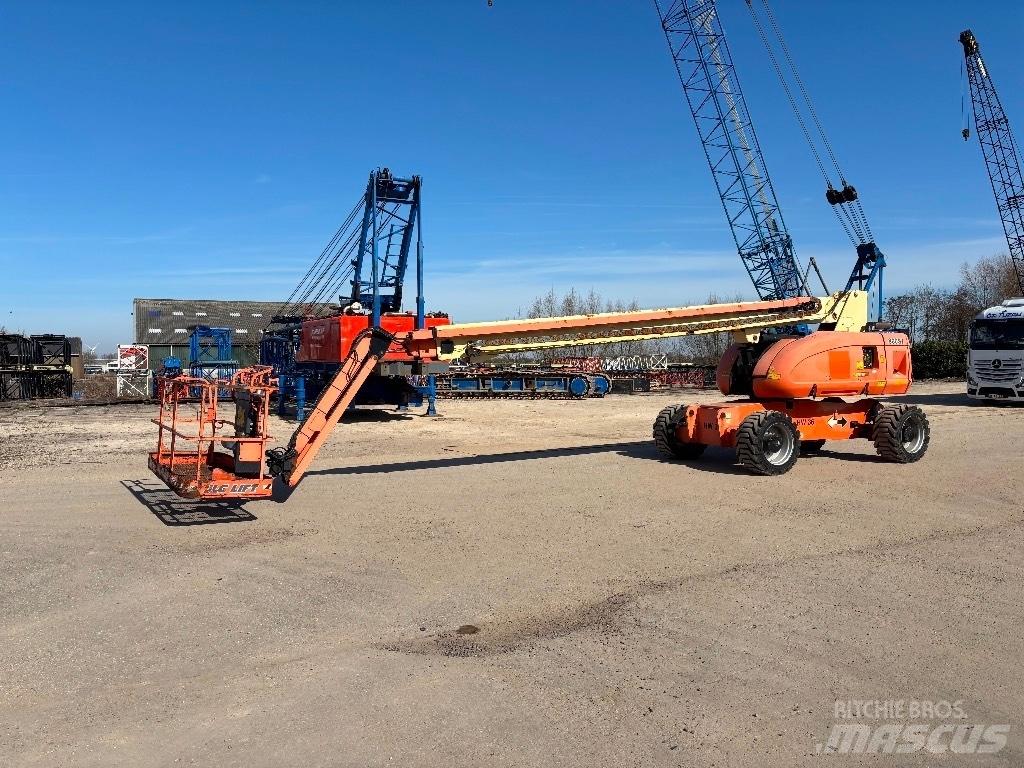 JLG 860 SJ 直臂高空工作平台