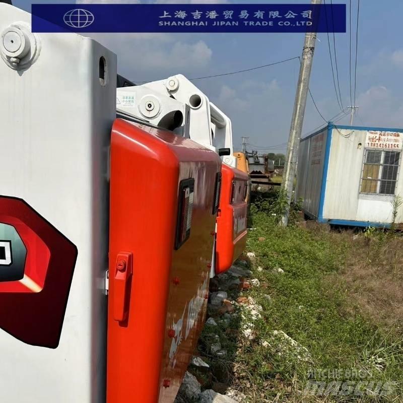 Bobcat S 590 滑移装载机