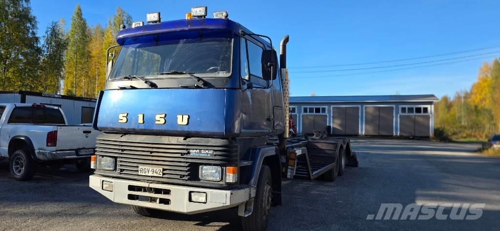 Sisu SM 300 林业运输车