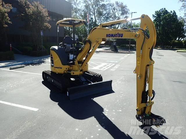 Komatsu PC35MR-5 小型挖掘机