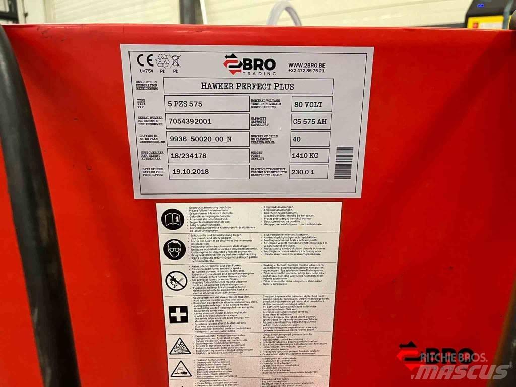 Linde E35L-01 电动叉车
