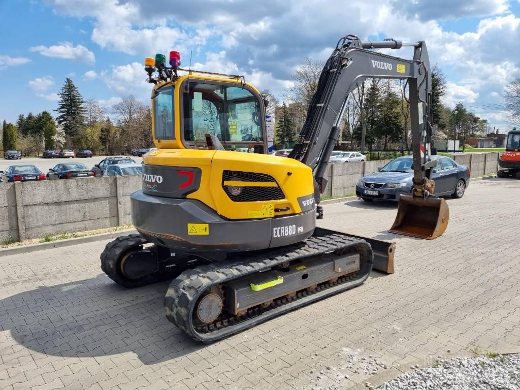 Volvo ECR 88 D 中型挖掘机