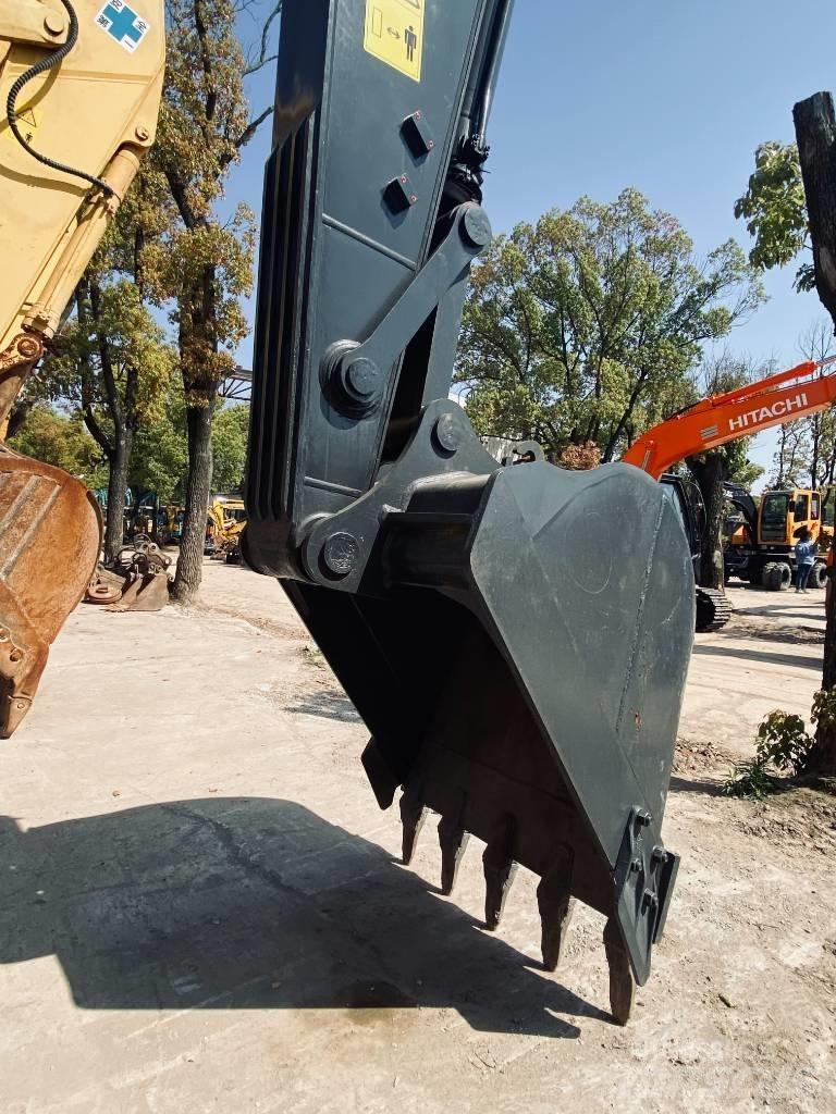 Volvo EC210DL 履带挖掘机