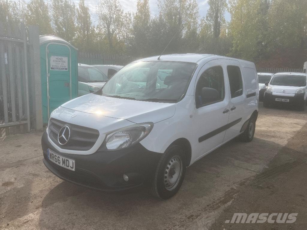 Mercedes-Benz Citan 大型面包车