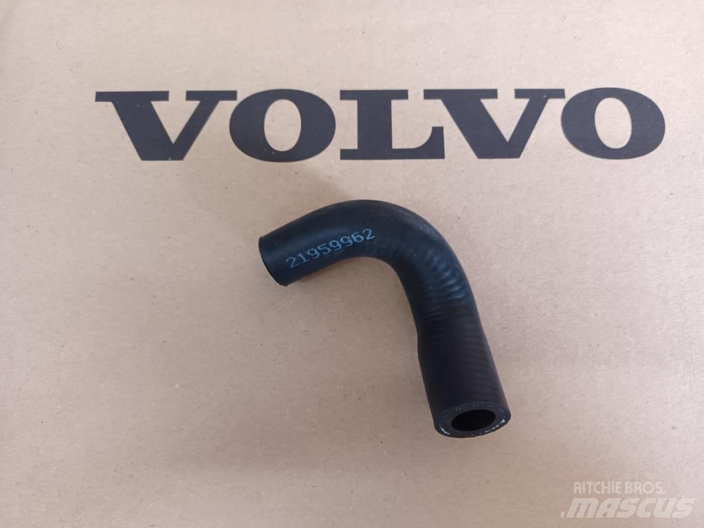 Volvo HOSE 21959962 发动机