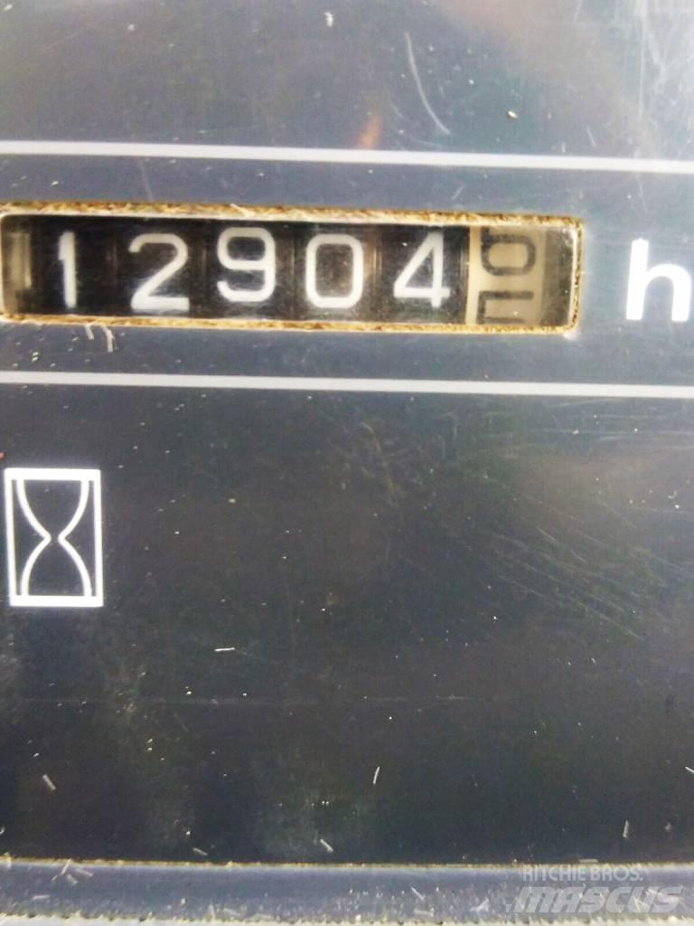 Komatsu WA380-3H 轮式装载机