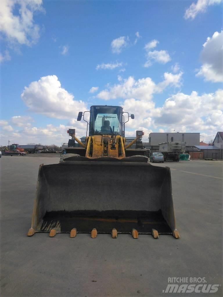 Komatsu WA380-3H 轮式装载机