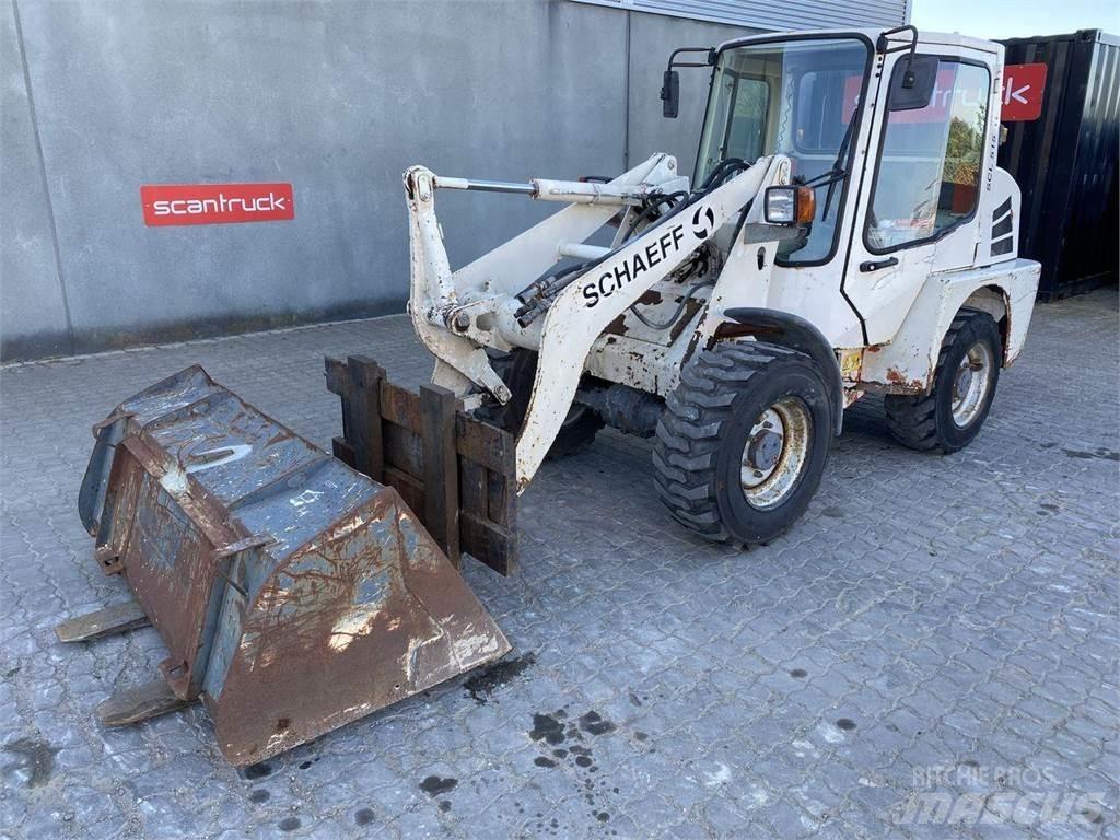 Terex SCL515 小型装载机