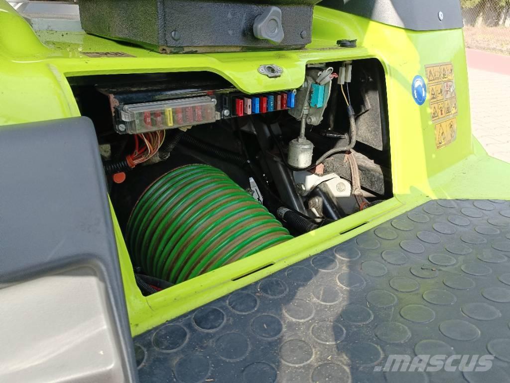 Grillo FD2200 骑乘式割草机