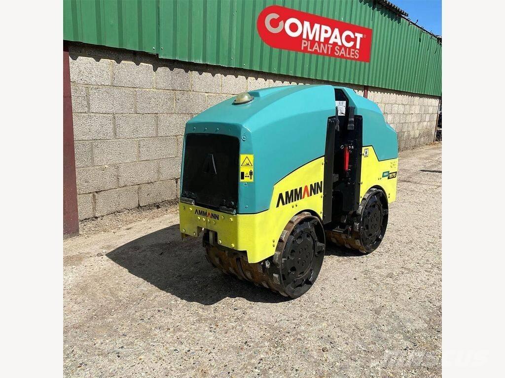 Ammann ARR 1575 双轮压路机