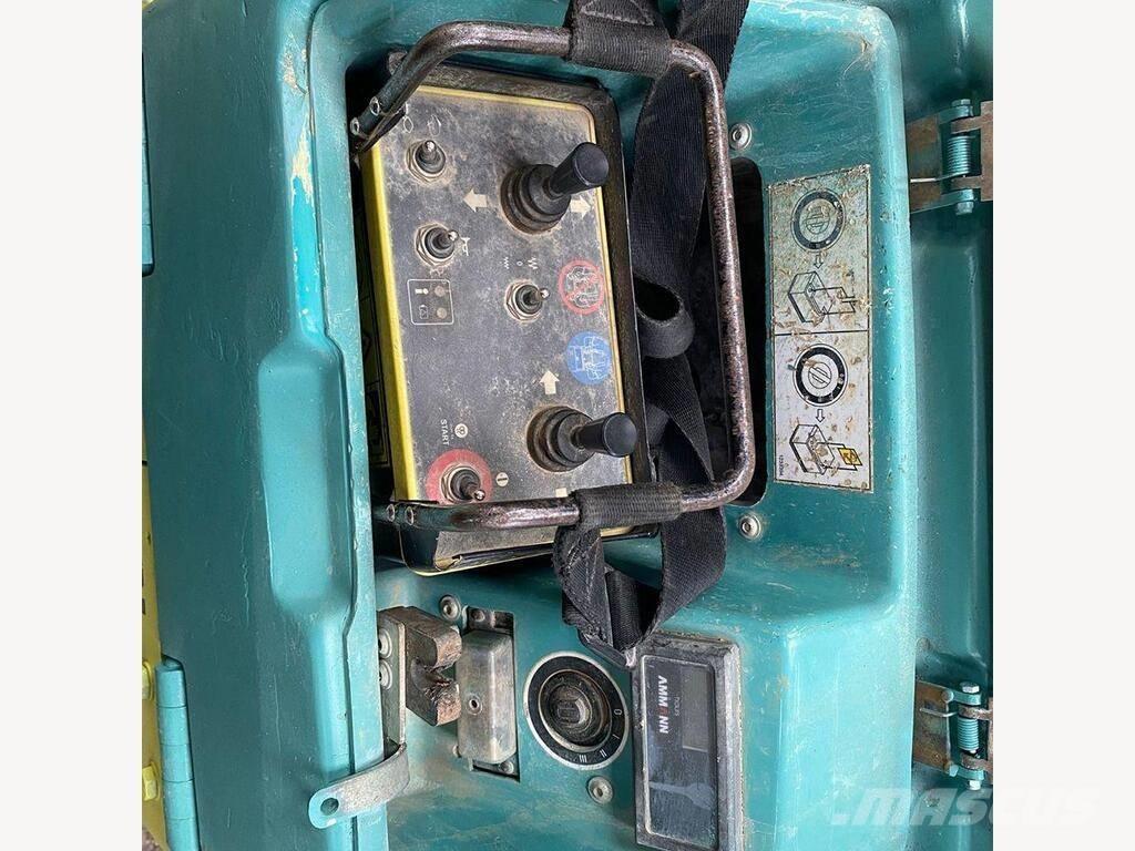 Ammann ARR 1575 双轮压路机