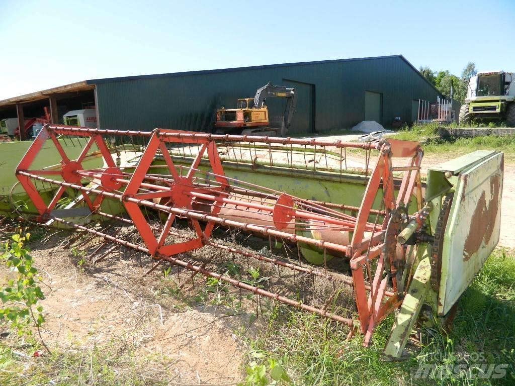 CLAAS Mercator 60 联合收割机