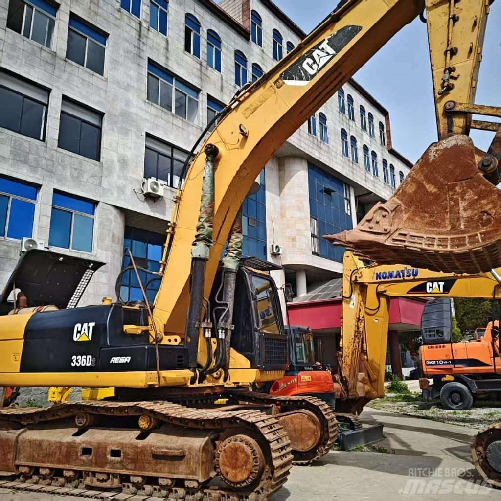 CAT 336 D2 履带挖掘机