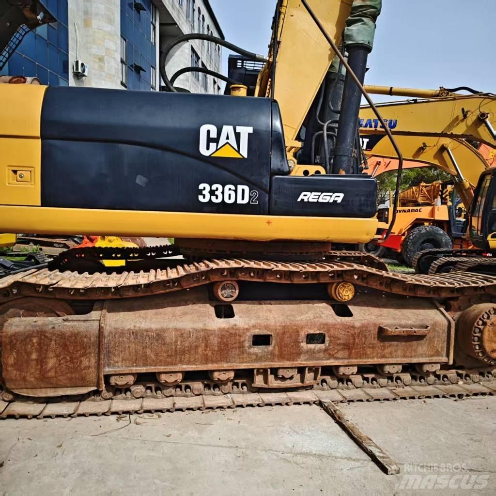 CAT 336 D2 履带挖掘机