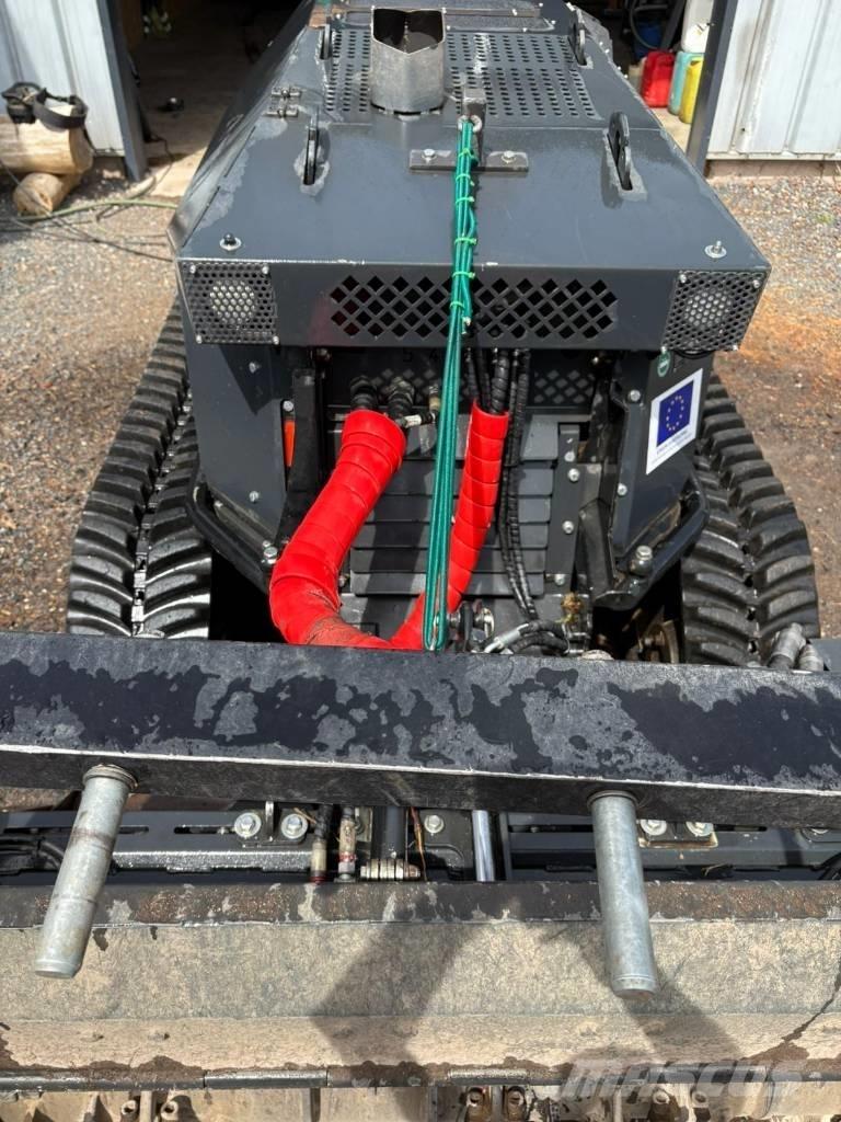 Prinoth Raptor 100 集运机