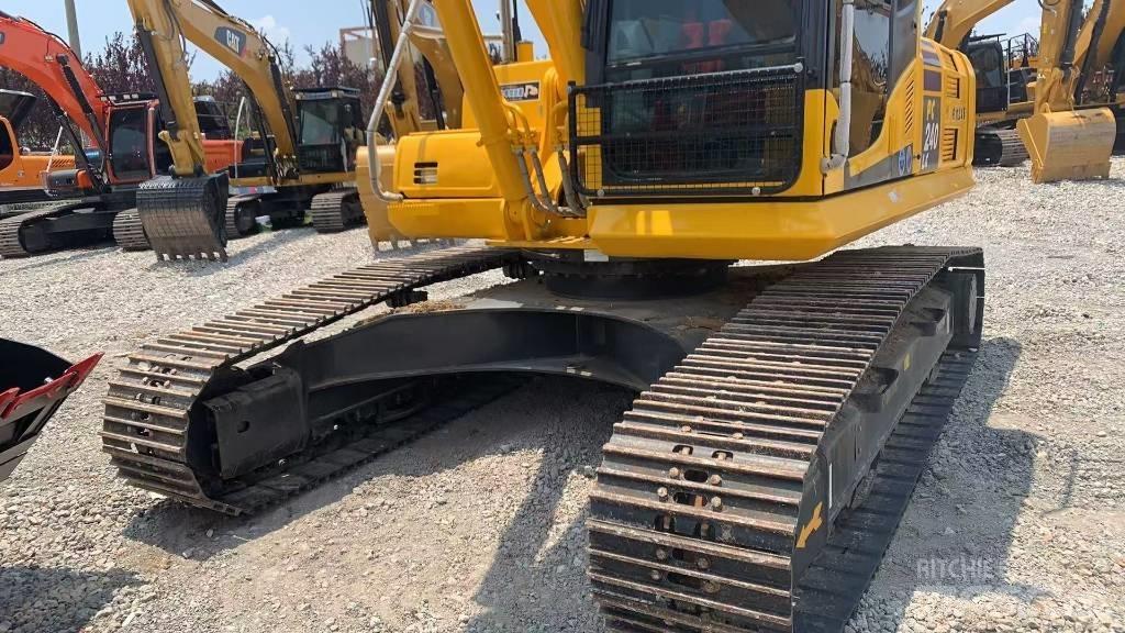 Komatsu PC 240 LC 履带挖掘机