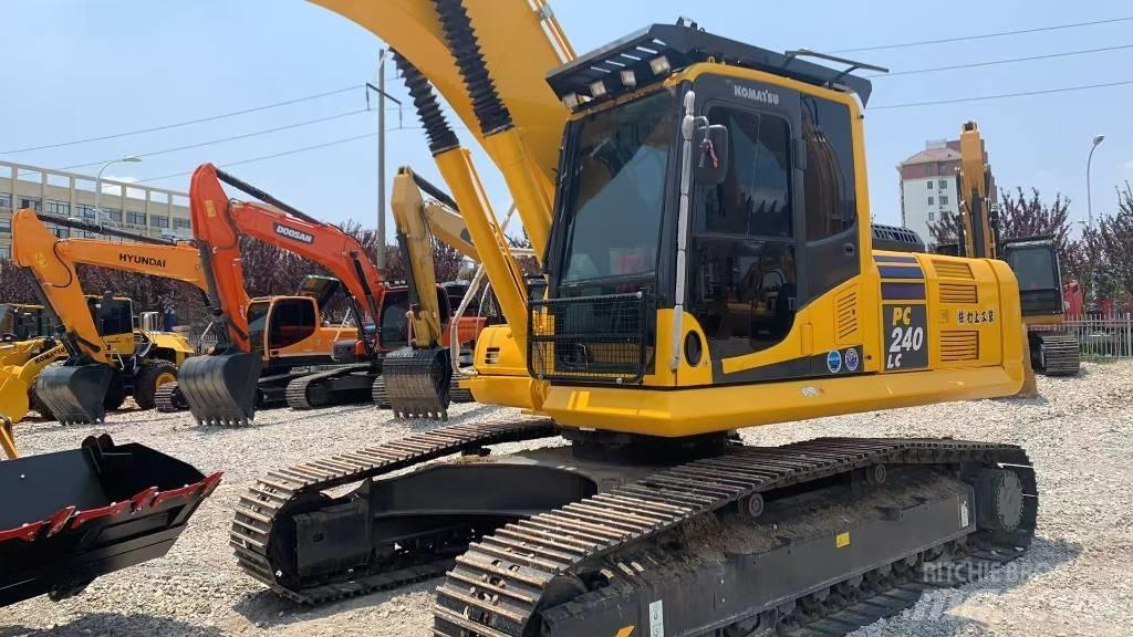 Komatsu PC 240 LC 履带挖掘机