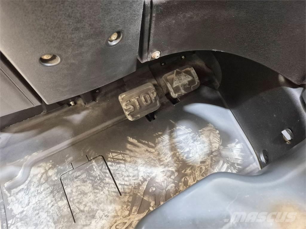 Linde E18L 01 电动叉车