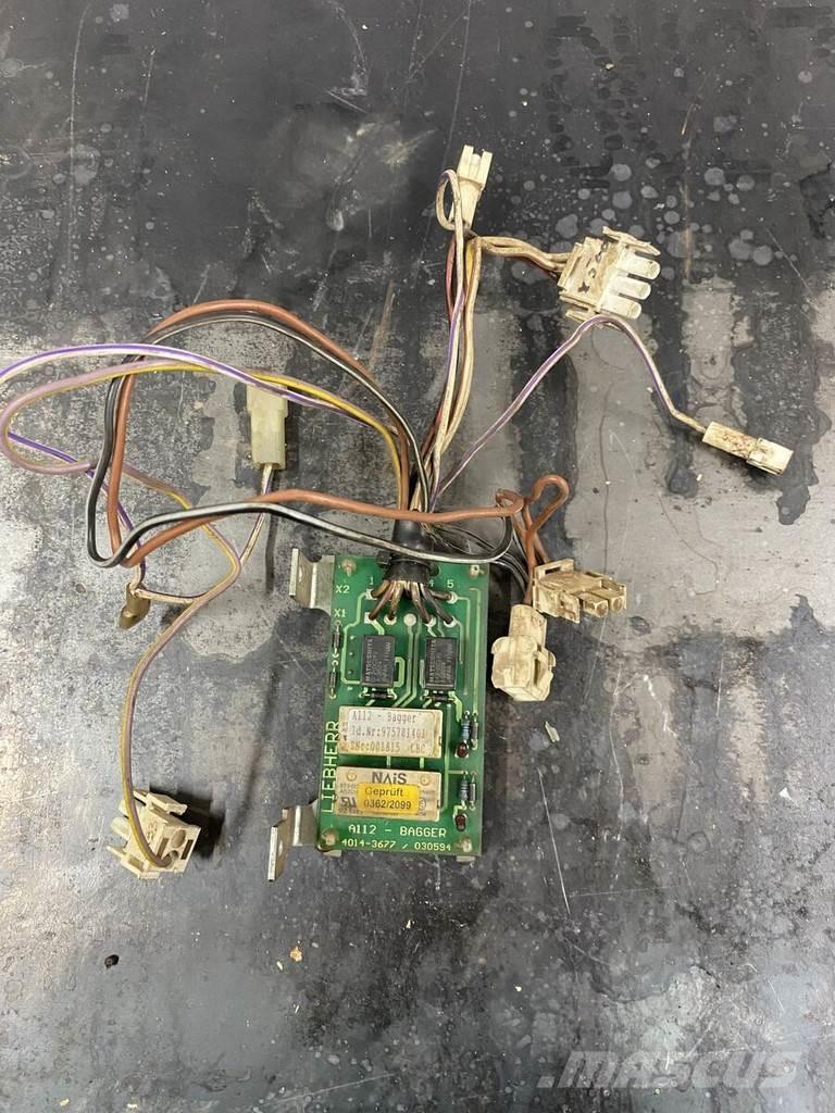 Liebherr E board 运输工具-其他