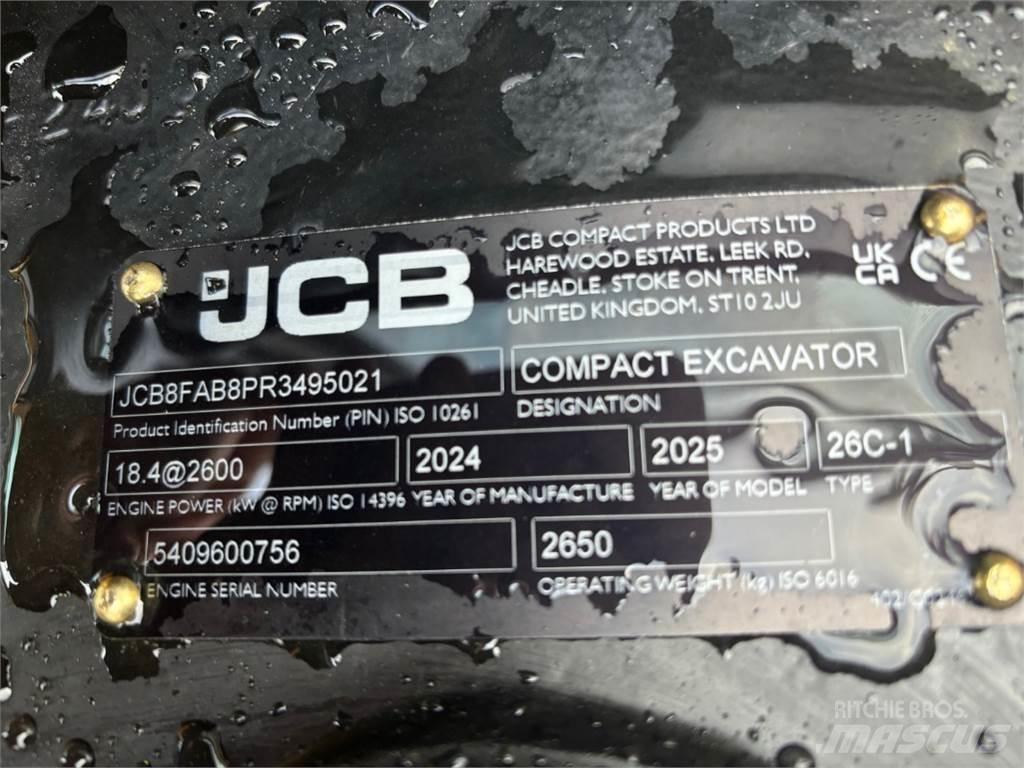 JCB 26C-1 小型挖掘机