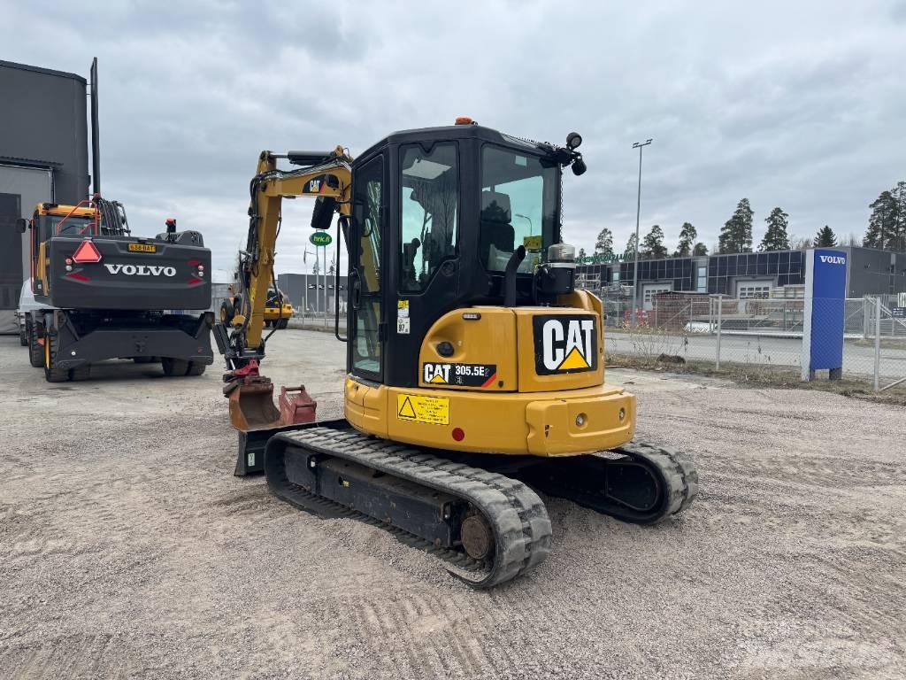 CAT 305.5 小型挖掘机