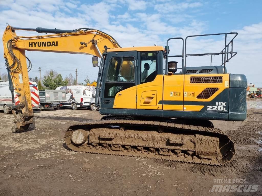 Hyundai HX 220 L 履带挖掘机