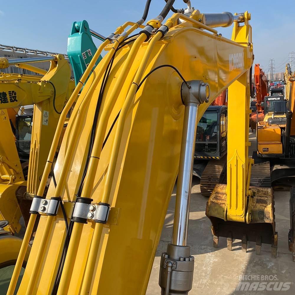 Kobelco SK260 小型挖掘机