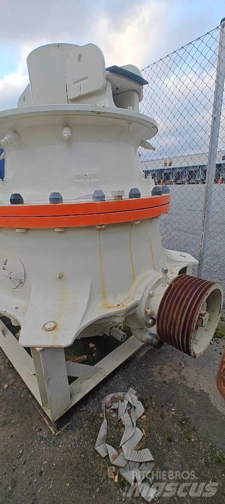 Metso LT 220 GP 破碎机
