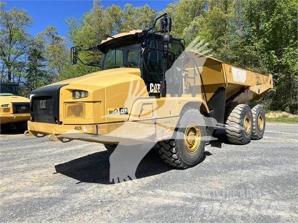 CAT 730 铰接式自卸车