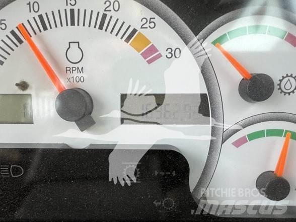 CAT 730 铰接式自卸车