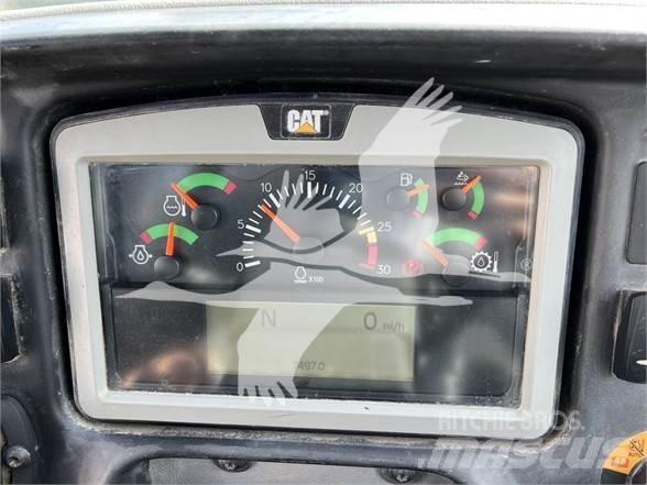 CAT 730C2 铰接式自卸车
