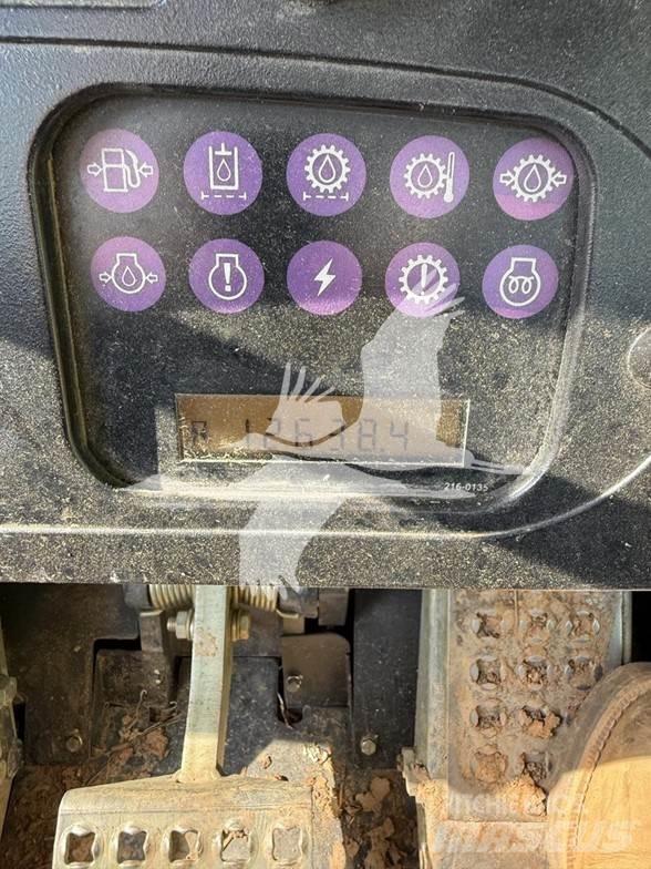 CAT 953C 履带式装载机