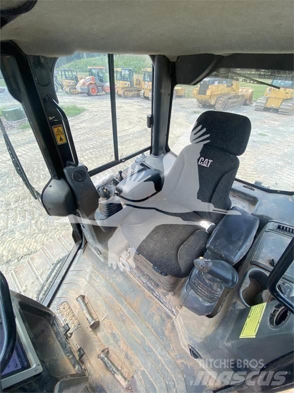 CAT D6K2 LGP 履带式推土机