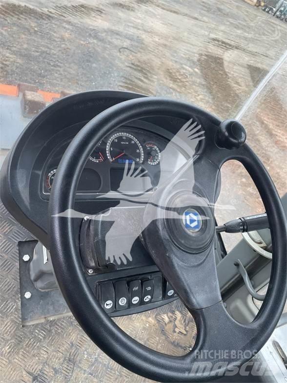 XCMG CV83PD 单轮压路机