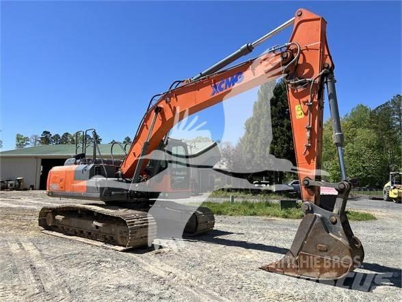 XCMG XE210CU 履带挖掘机