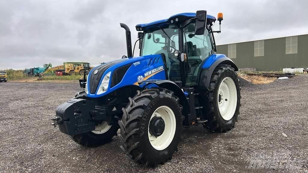 New Holland T6.155 拖拉机/农用车