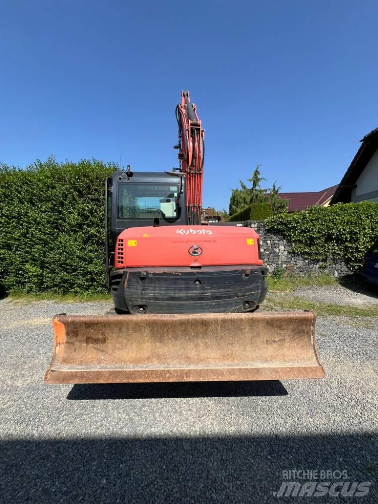 Kubota KX 080-4 中型挖掘机