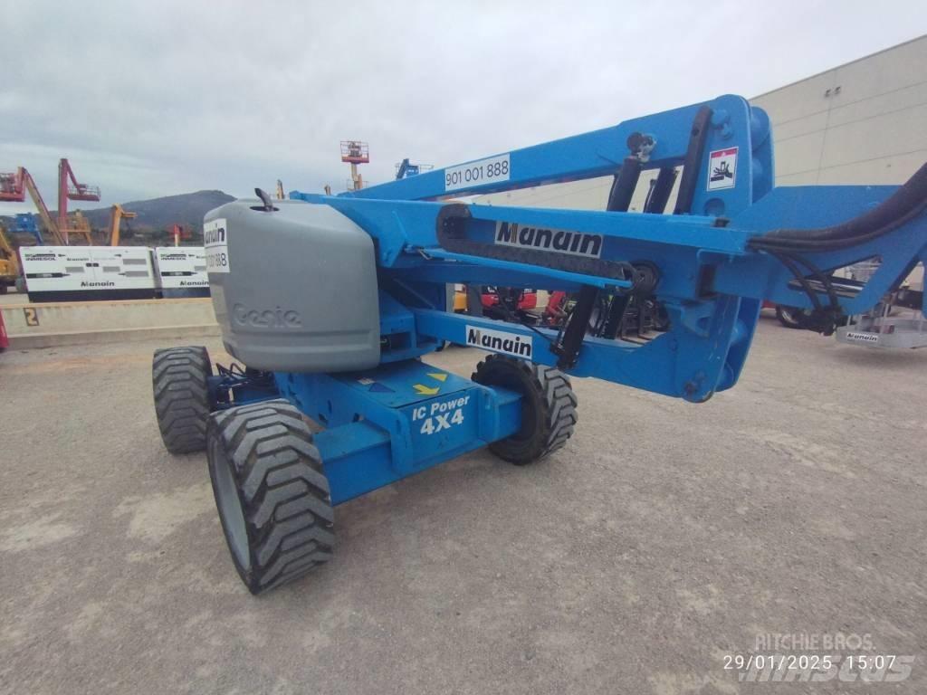 Genie Z 45/25 曲臂高空工作平台