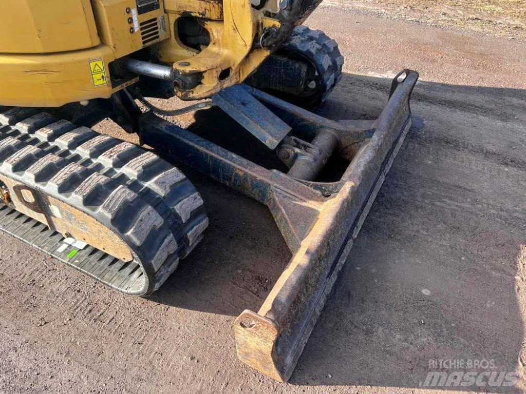 CAT 304 E CR 履带挖掘机